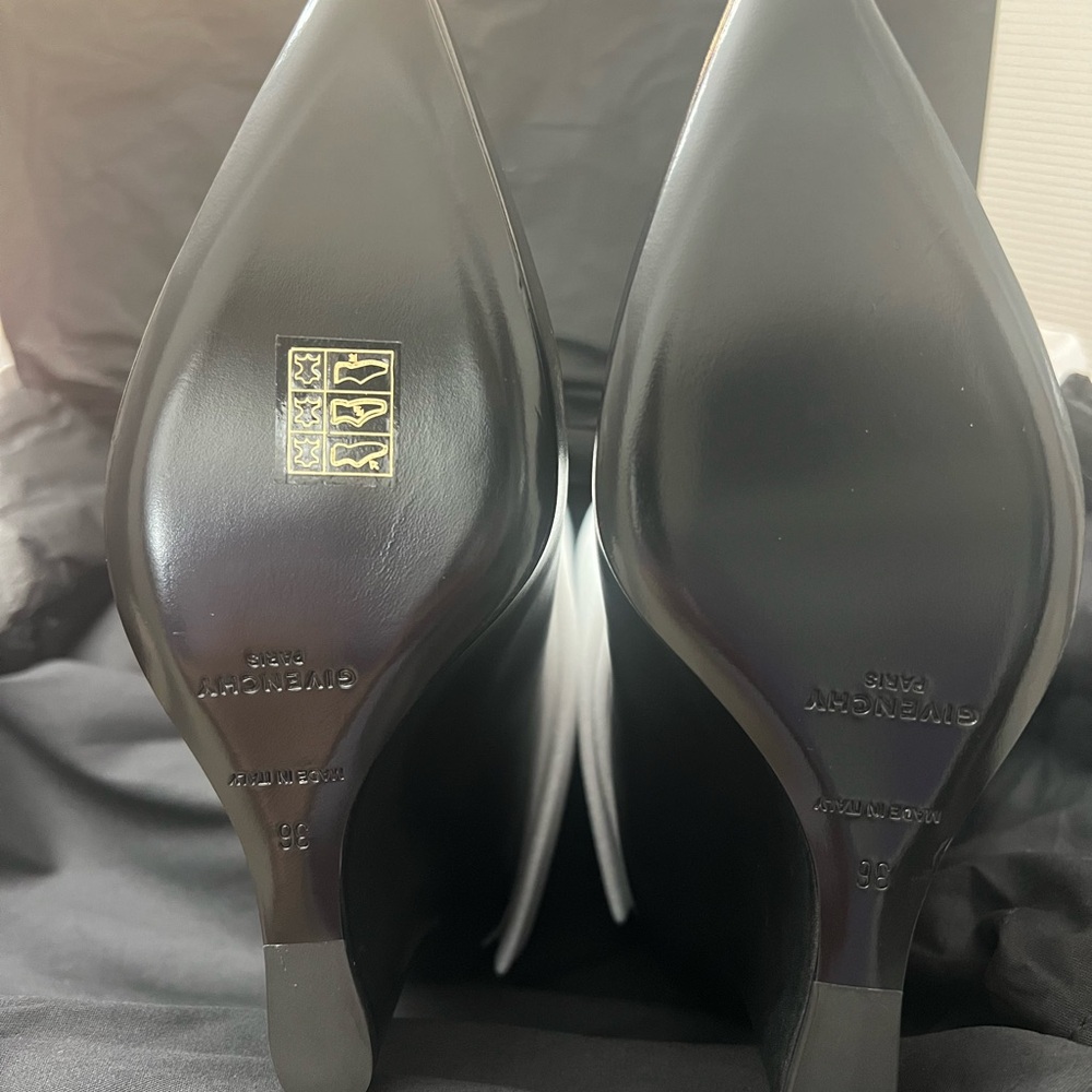 Brand New Givenchy Black Glock Ankle Boots US Size 36 (6) US - Picture 8 of 10